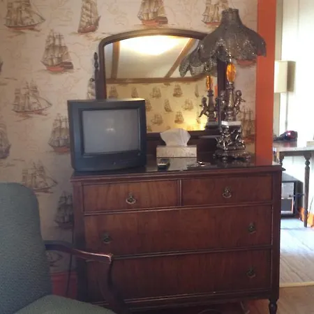 Auberge Des Arts Bed And Breakfast Ottawa Room photo